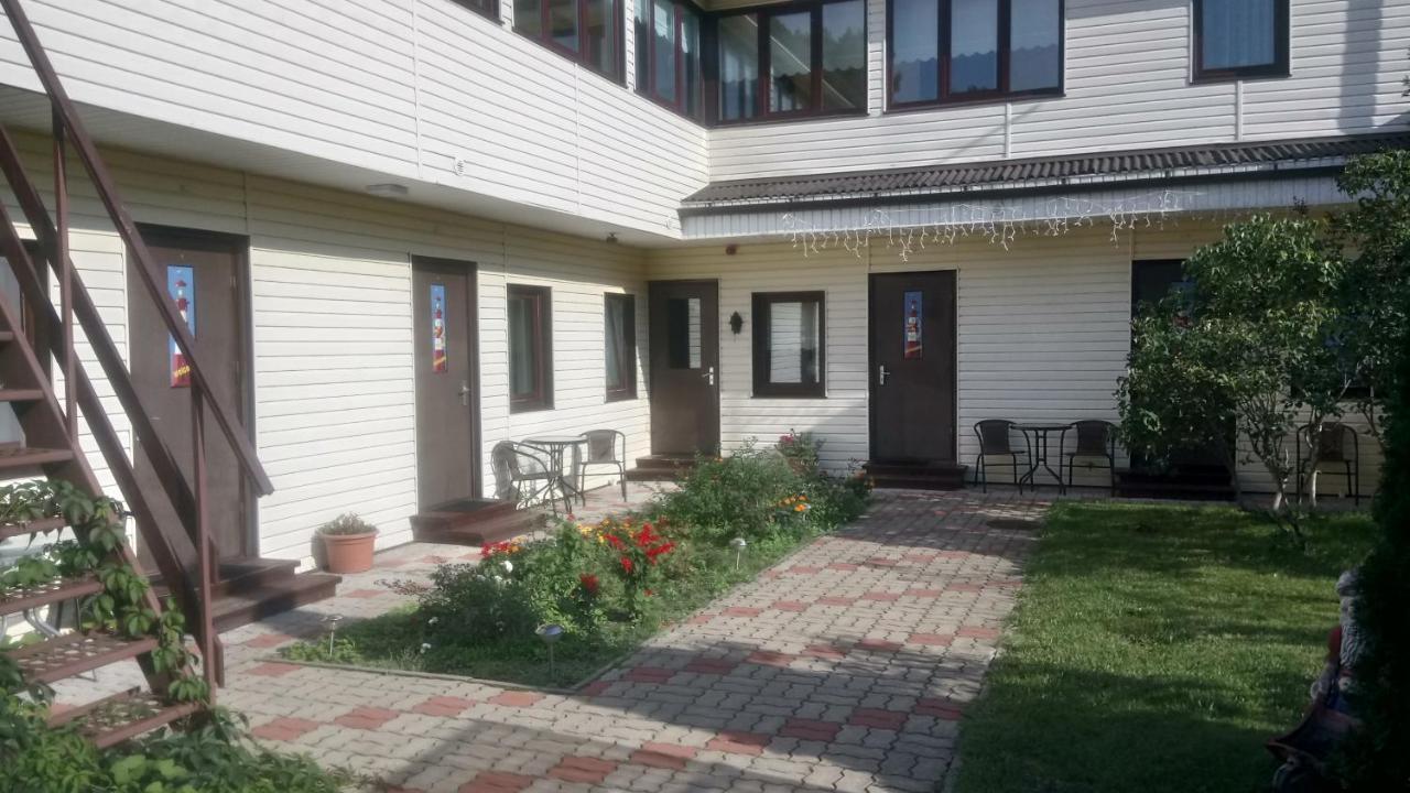 维阿格雷斯酒店 Narva-Jõesuu 外观 照片